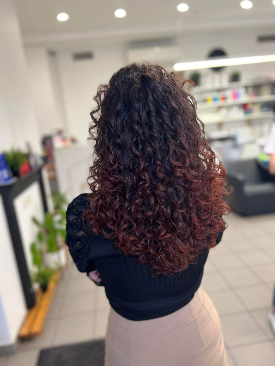Garbanos – karščiausia šukuosenų tendencija