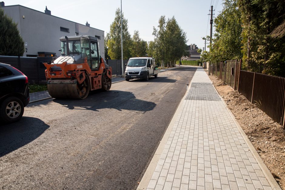 Darbai tebevyksta, bet susisiekimo infrastruktūros gerinimo rezultatai jau džiugina