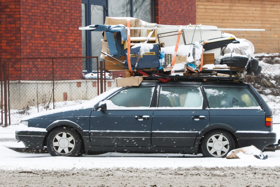 Į Lietuvą vežami automobiliai jaunėja, bet parkas sensta