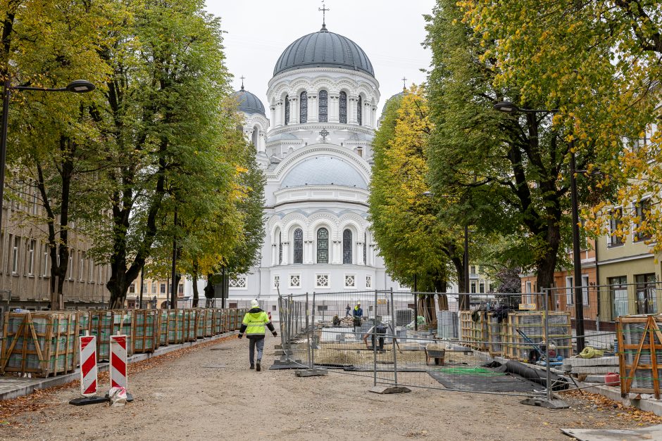 Laisvės alėjoje – istorinio grindinio intarpas