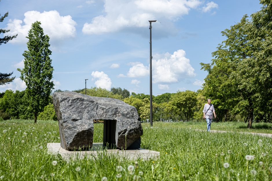 Kalniečių parke – skulptūrų galerija