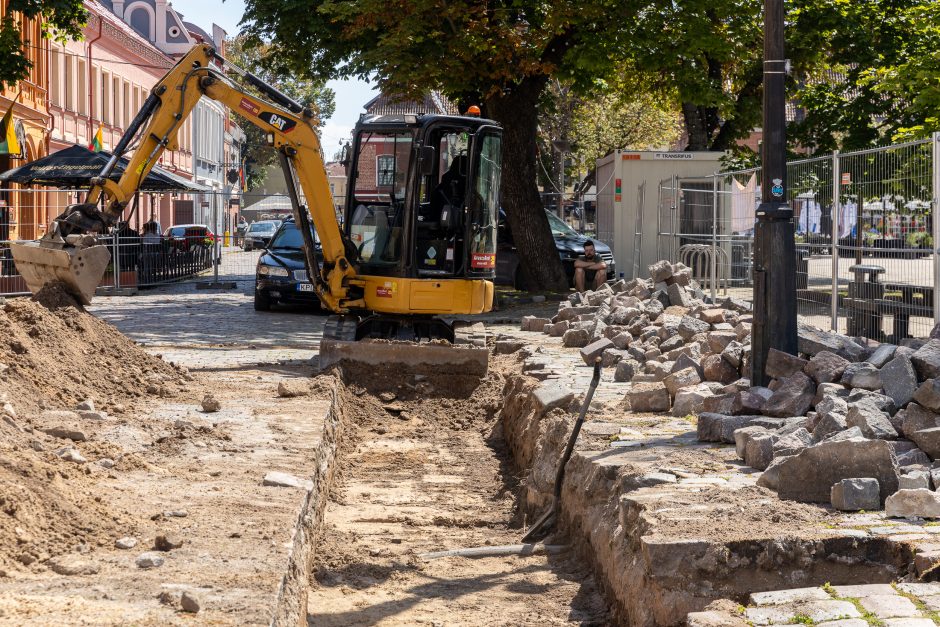 Rotušės aikštėje pluša archeologai: ko ieško?