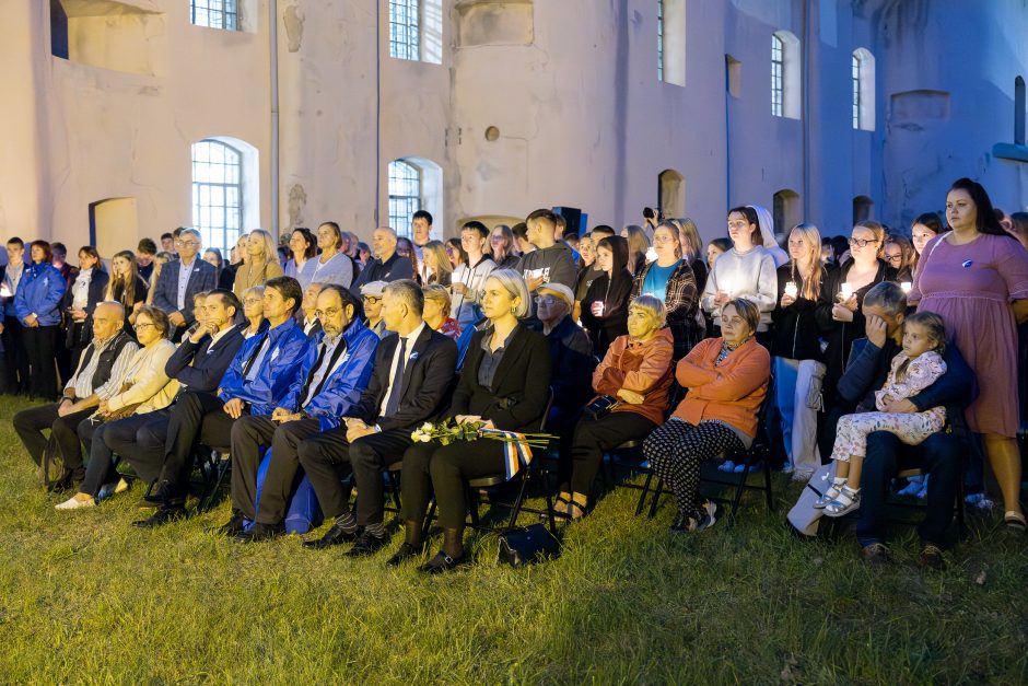 Žydų žudynių vietose – „Atminties kelias“