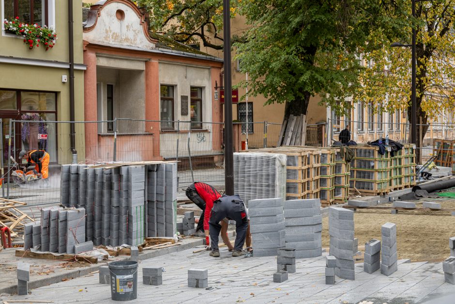 Laisvės alėjoje – istorinio grindinio intarpas