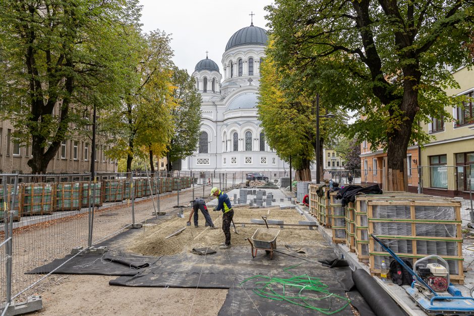 Laisvės alėjoje – istorinio grindinio intarpas