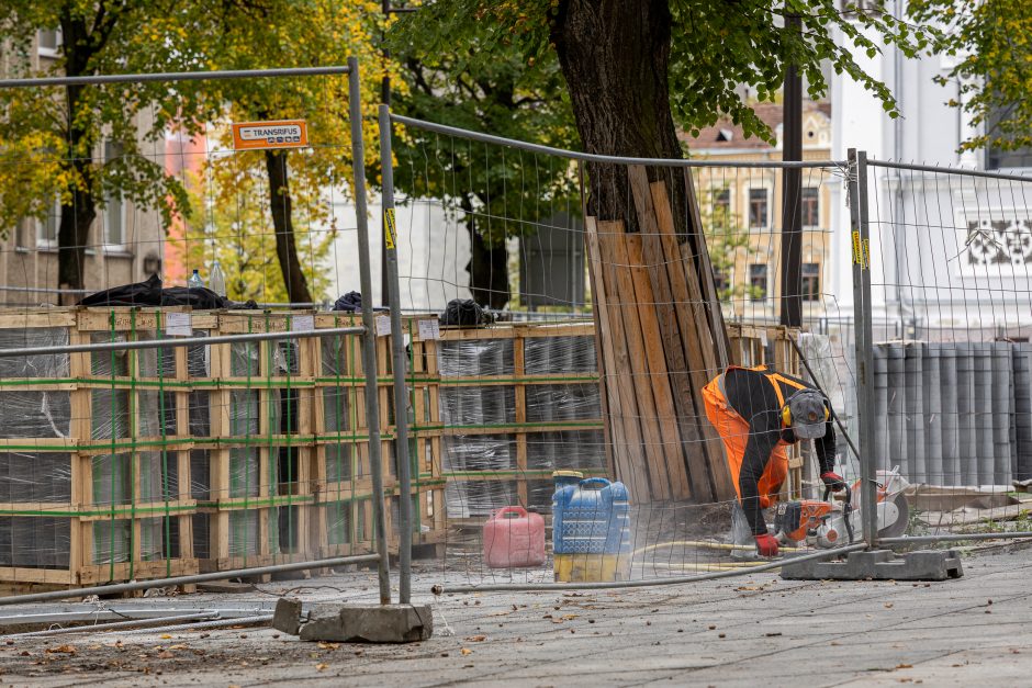 Laisvės alėjoje – istorinio grindinio intarpas