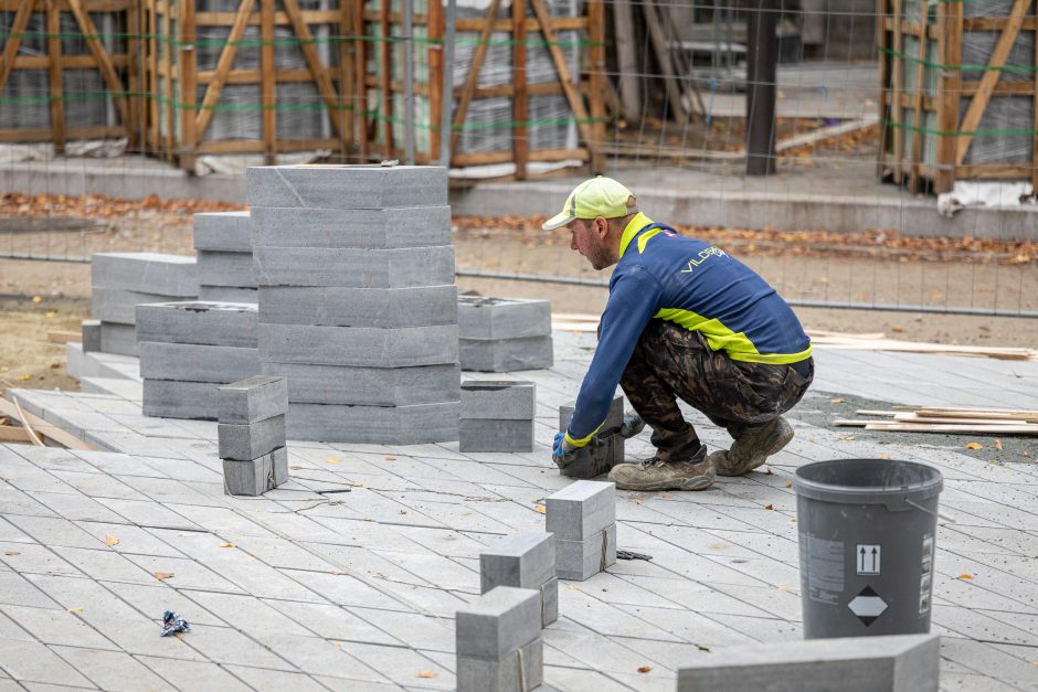 Laisvės alėjoje – istorinio grindinio intarpas