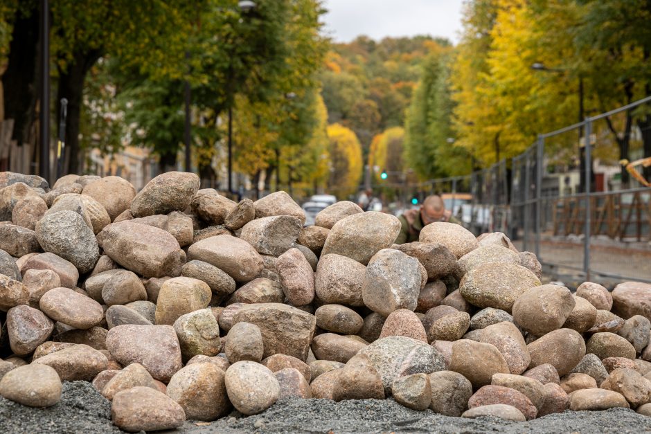 Laisvės alėjoje – istorinio grindinio intarpas