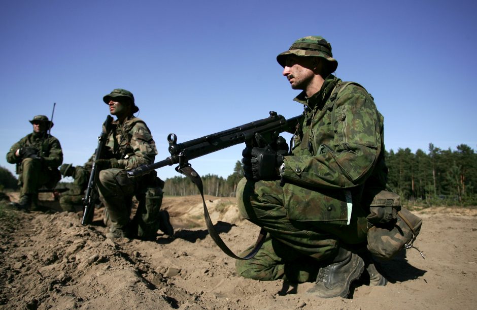 Tarnybą oro gynybos batalione ir Vilniuje pradėjo keli šimtai šauktinių