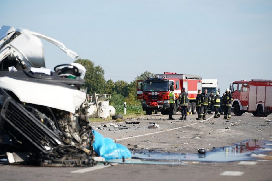 Po avarijos reanimacijoje atsidūrusios mergytės laukia dar vienas smūgis – žinia apie tėčio mirtį