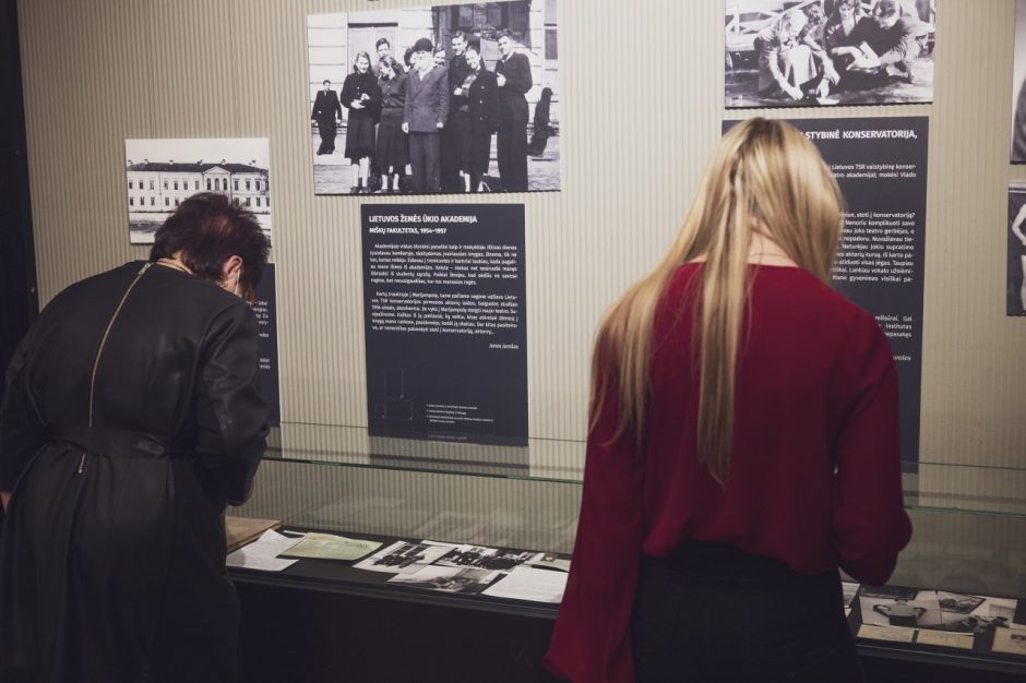 Kauno dramos teatre svečiuojasi „Barbora Radvilaitė“: legendinis spektaklis – iš arčiau