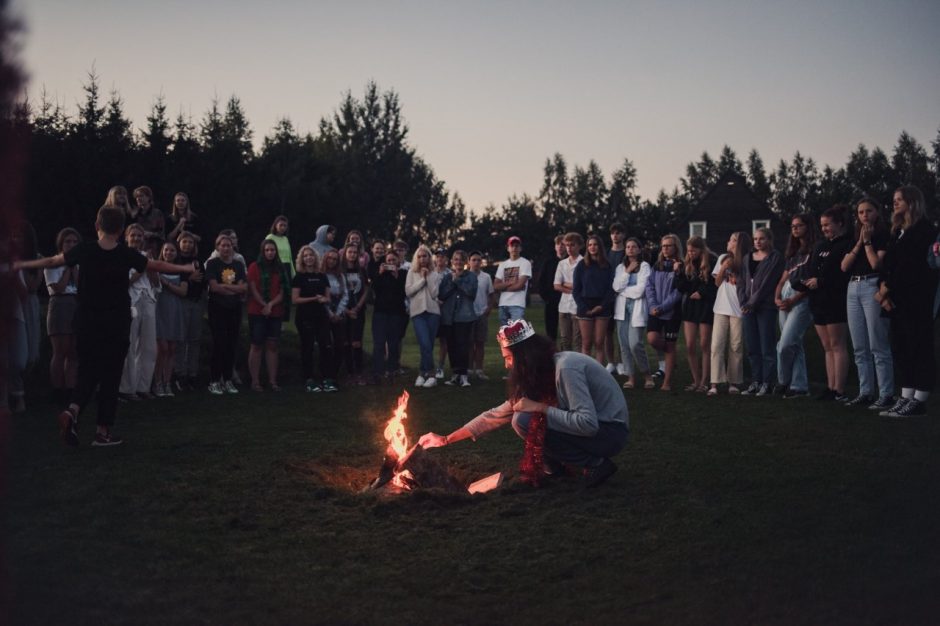 Lietuvos kino profesionalai apie mokiniams organizuojamą kino stovyklą: daug dalykų išmokstame kartu