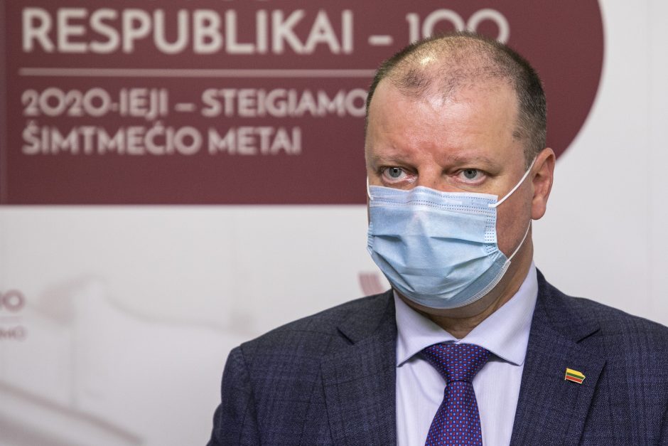 S. Skvernelis sukritikavo aviakompanijas, parduodančias bilietus be leidimo skraidyti