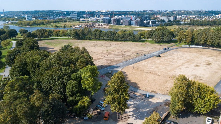 Santakos parke pradėtas sporto bei vaikams skirtos zonos atnaujinimas