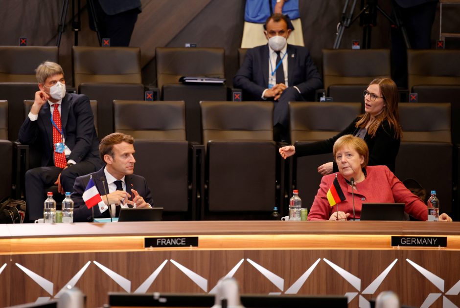 E. Macronas Berlyne susitiks su Vokietijos kanclere A. Merkel
