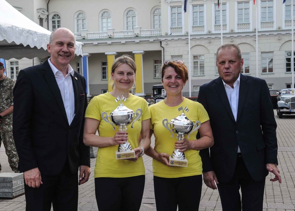 V. Pauliukonio ir A. Gulbino kolekcijoje – šeštoji Prezidento taurė