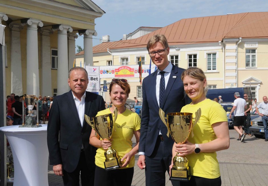 V. Pauliukonio ir A. Gulbino kolekcijoje – šeštoji Prezidento taurė