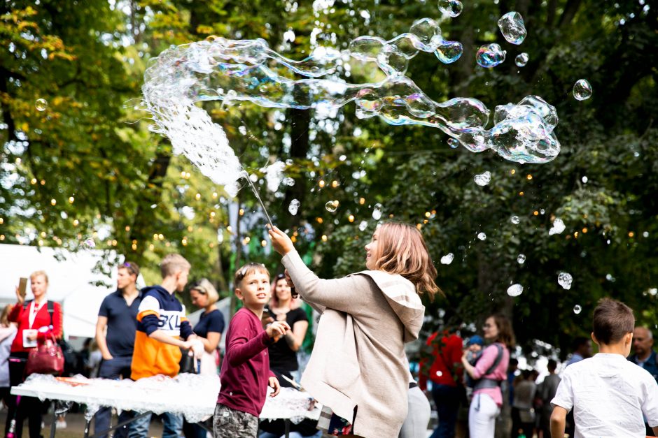 Nemokamas diskusijų festivalis „Būtent!” perkeliamas į 2021-uosius