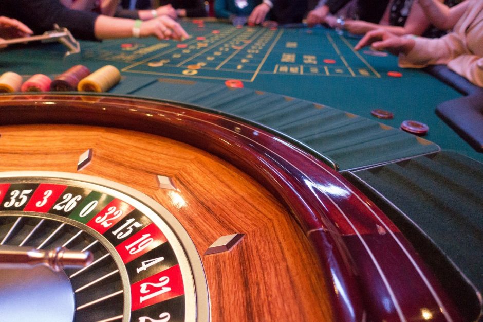 Nustatė, kaip lošimų verslas veiks per ekstremalią situaciją ar karantiną