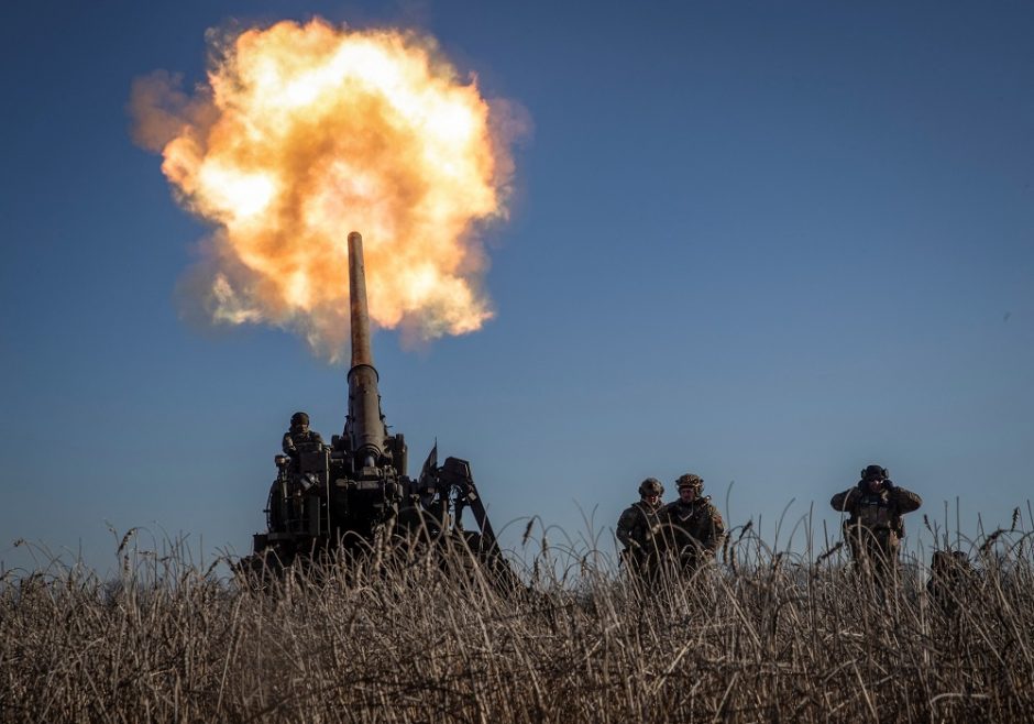 Kremlius: Vakarų sprendimas dėl tankų Ukrainai reiškia tiesioginį įsitraukimą į konfliktą