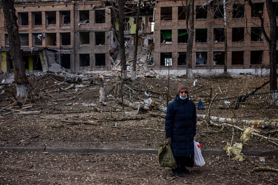 ES: visi nuo V. Putino bombų bėgantys žmonės laukiami Europoje