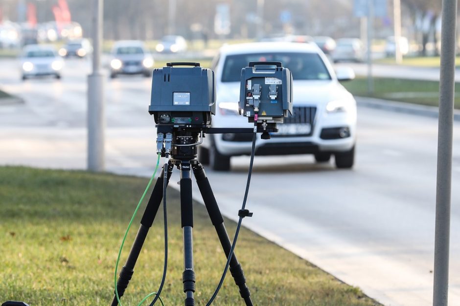 Lakstūnai bus stebimi dar akyliau: daugės vidutinio greičio matuoklių