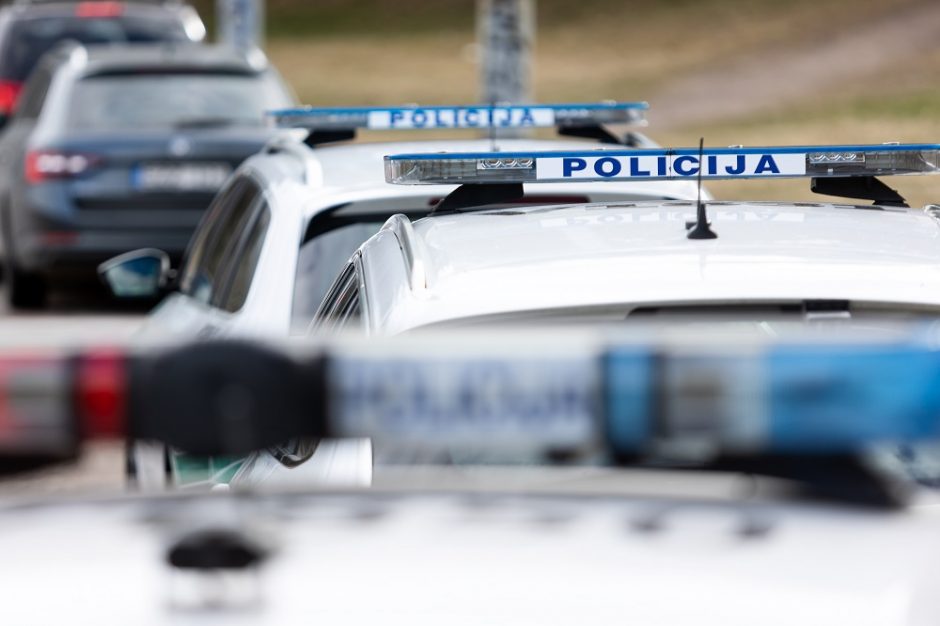 Į avariją Šilalės rajone pateko du policininkai