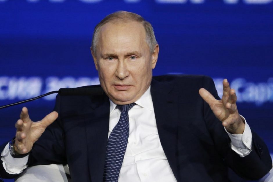 Karo ekspertas: V. Putinas širsta ant savo generolų ir šalina juos iš pareigų