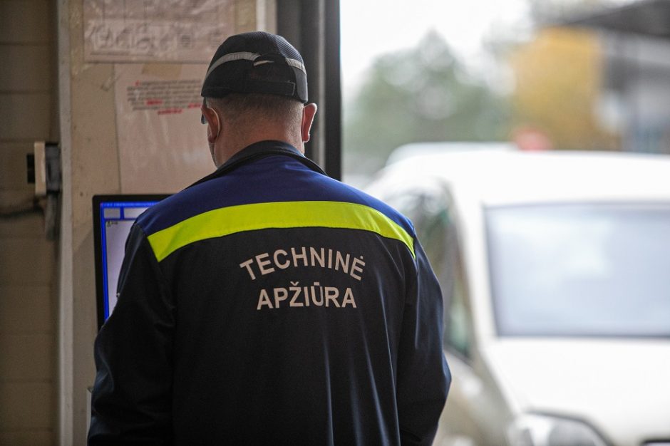 Prakalbo apie brangsiančią automobilių techninę apžiūrą: kas mokės daugiausiai?