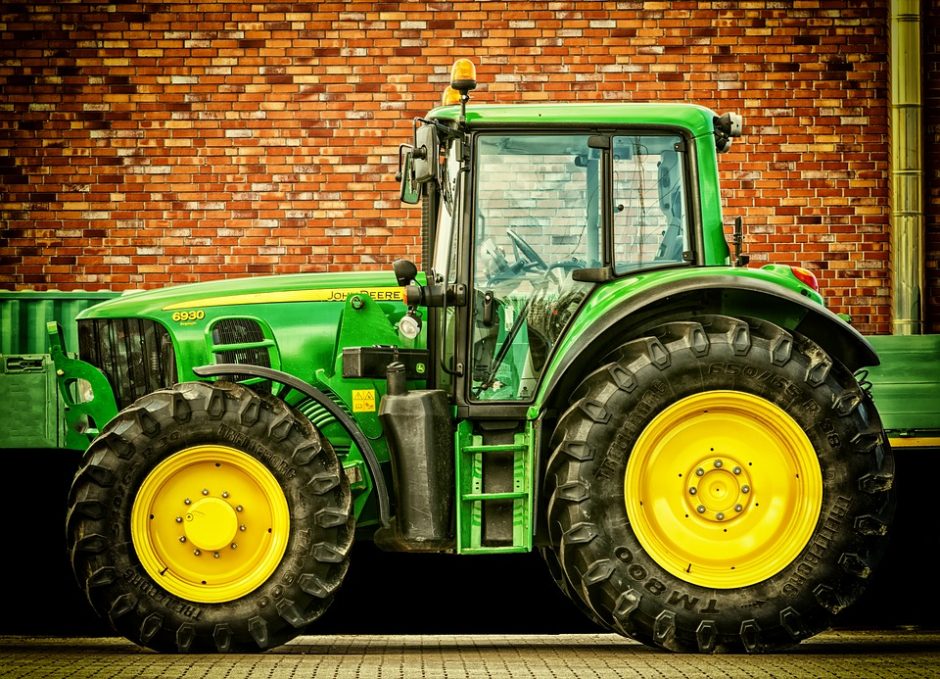 Joniškio rajone iš traktorių pavogta navigacinė įranga