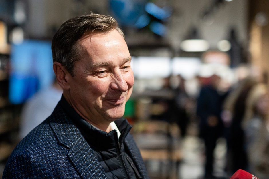 Klausimą „ar žinai, kam priklauso Krymas?‘‘, keičia „o kokios yra lytys?“
