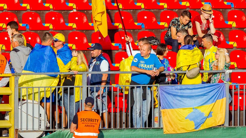 Lietuvos futbolo rinktinė nepasipriešino ukrainiečiams