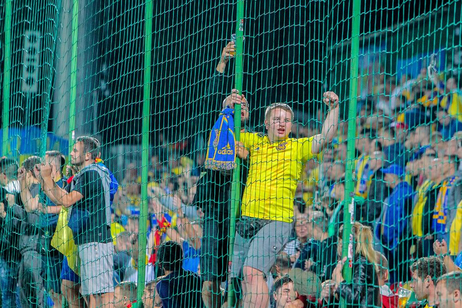 Lietuvos futbolo rinktinė nepasipriešino ukrainiečiams
