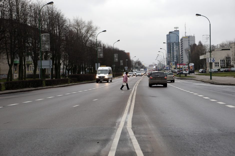 Rengiamasi naujiems gatvių remonto darbams