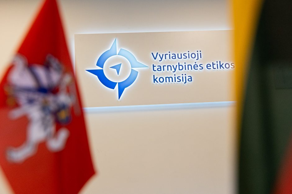 VTEK: miuzikle už ambasados lėšas lankęsi G. Nausėda ir E. Bajarūnas supainiojo interesus