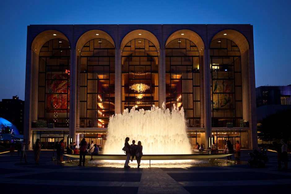 Niujorko „Metropolitan Opera“ iki metų pabaigos atšaukia visus pasirodymus
