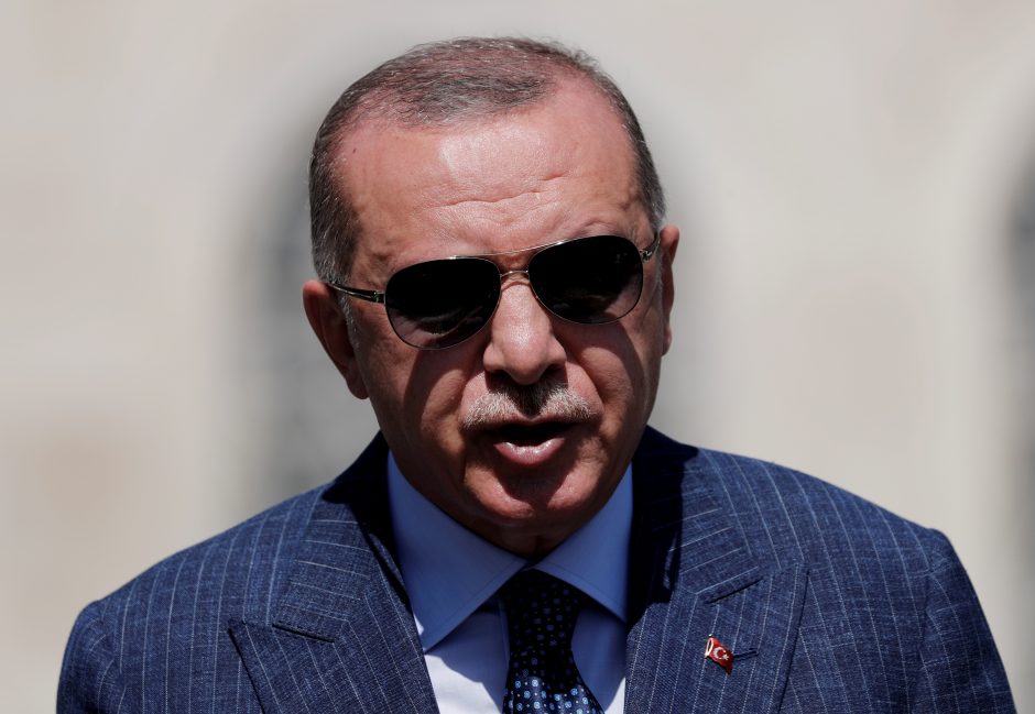 Graikų premjeras R. T. Erdoganui: suteikime diplomatijai šansą
