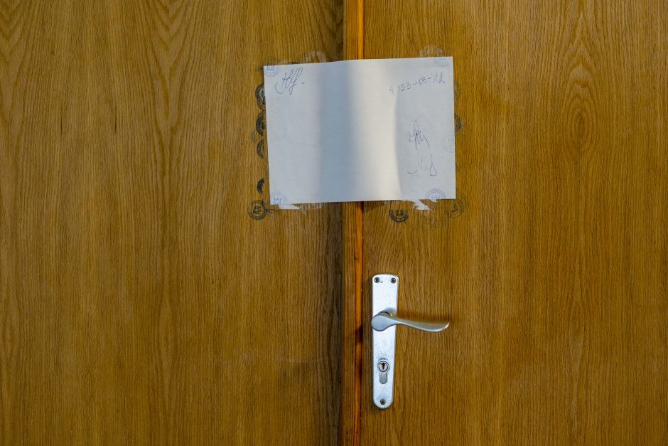 Skandalas Vilniaus rajono savivaldybėje: neleidžiama išvežti biuletenių