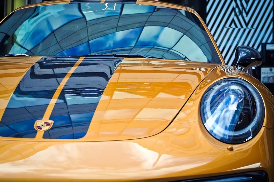 Palangoje apvogti du „Porsche“ automobiliai, nuostolis – 9 tūkst. eurų