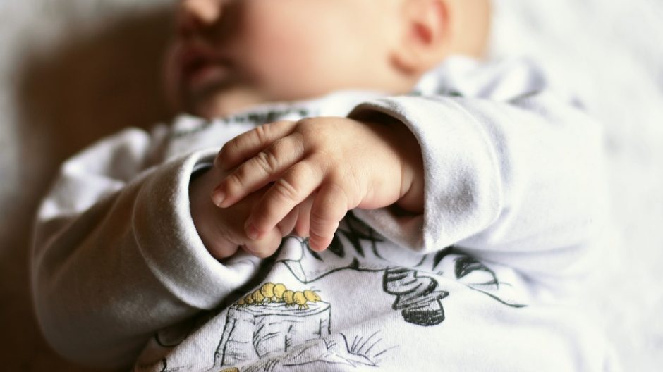 Klaipėdos prokurorai pradėjo tyrimą dėl neblaivaus gimusio kūdikio