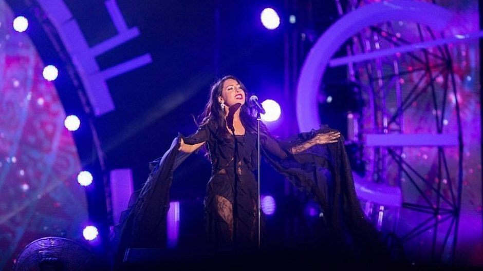Azerbaidžanas į „Euroviziją“ siunčia muzikantų šeimoje gimusią atlikėją
