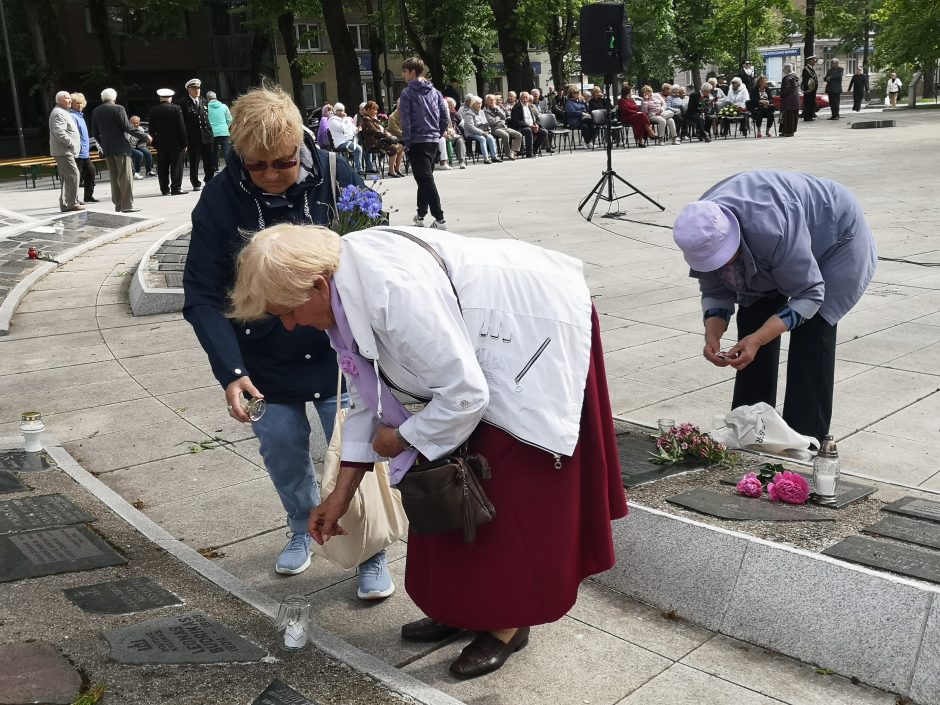 Tautos tragedijos prisiminimai neblėsta