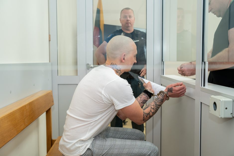 Apsišaukėliai vandens skaitiklių tikrintojai per pusmetį be santaupų paliko šešiolika senjorų