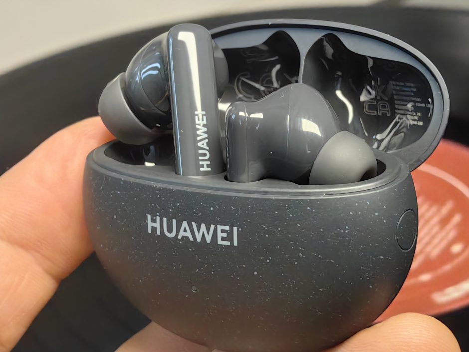 Belaidžių ausinių „Huawei FreeBuds 5i“ apžvalga: išskirtinis dizainas ir aukštos kokybės garsas
