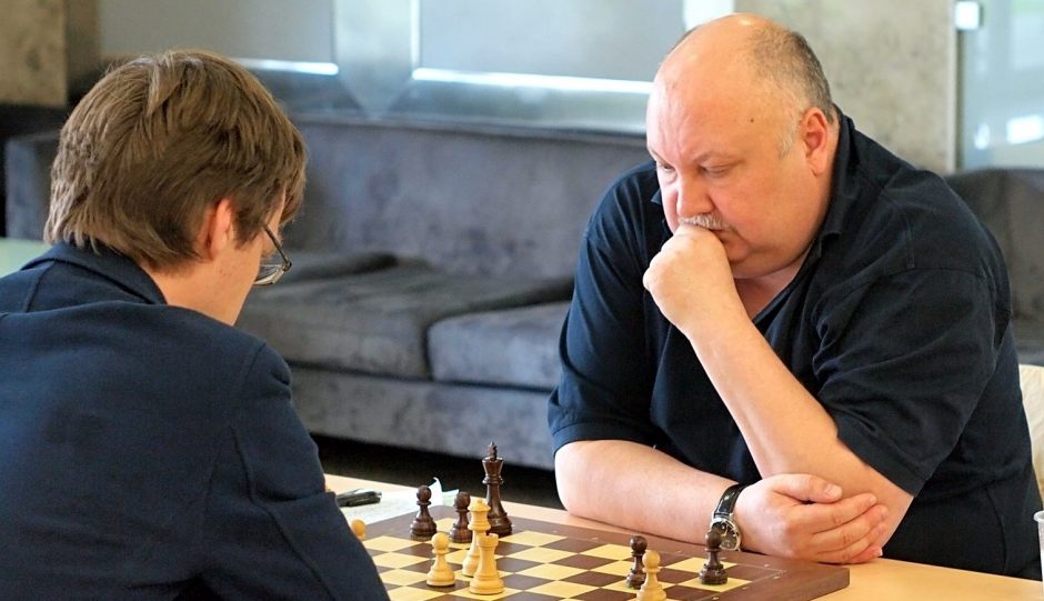 Mirė vienas geriausių Lietuvos šachmatininkų A. Kveinys