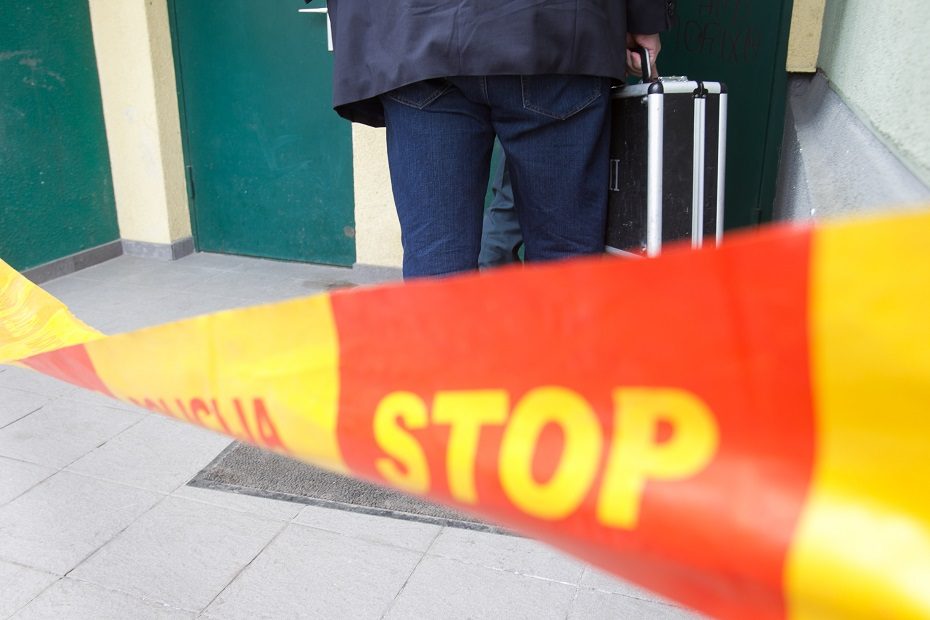 Vilijampolėje – kraupus radinys: aptiktas moters kūnas su kraujosruvomis