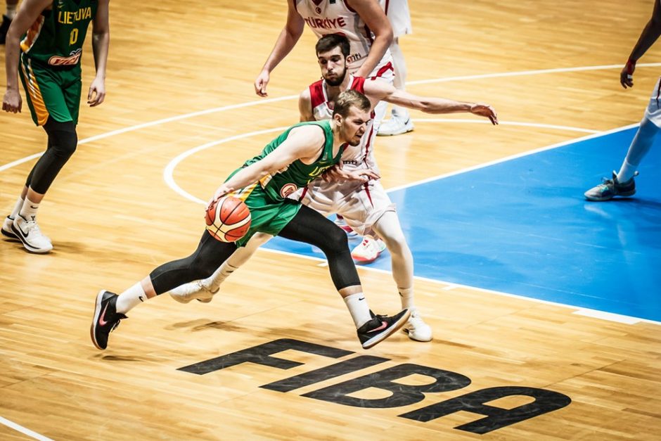20-mečių vaikinų krepšinio rinktinė Europos čempionate šventė antrąją pergalę
