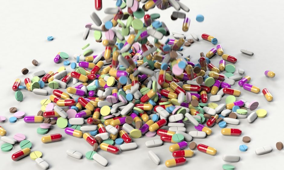 https://kauno.diena.lt/sites/default/files/styles/940x000/public/Vilniausdiena/Vartotoju%20zona/eglmor/pills-3673645_960_720_1.jpg?itok=PBPvJf6c https://kauno.diena.lt/sites/default/files/styles/940x000/public/Vilniausdiena/Vartotoju%20zona/eglmor/pills-3673645_960_720_1.jpg?itok=PBPvJf6c