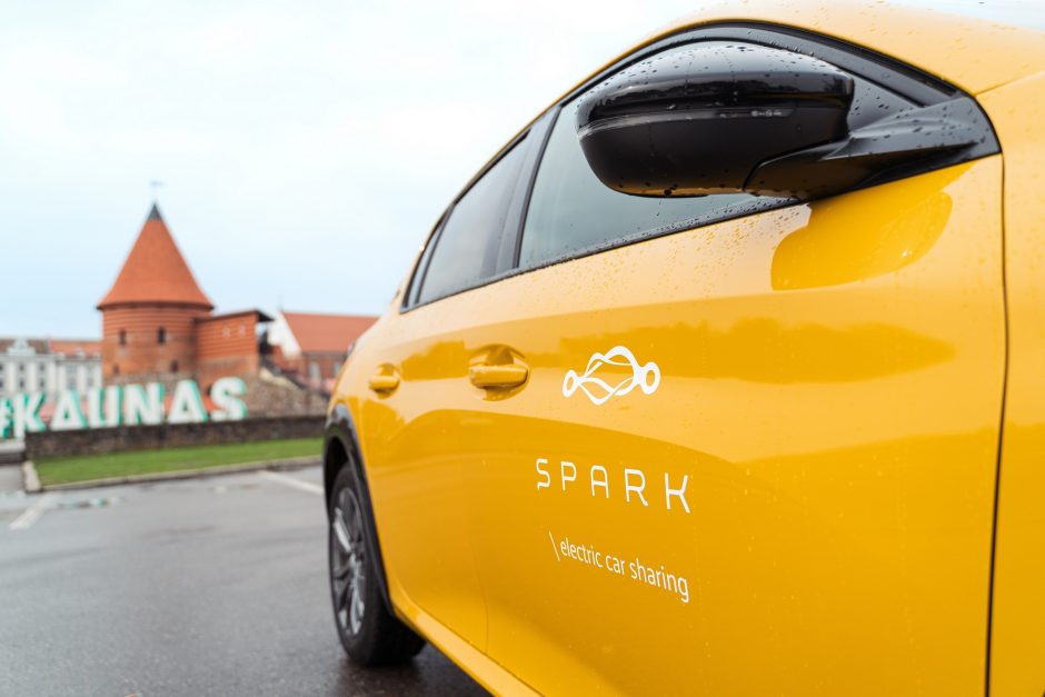 Didžiausią elektromobilių parką turintis „Spark“ plečia savo veiklą Lietuvoje ir žengia į Kauną