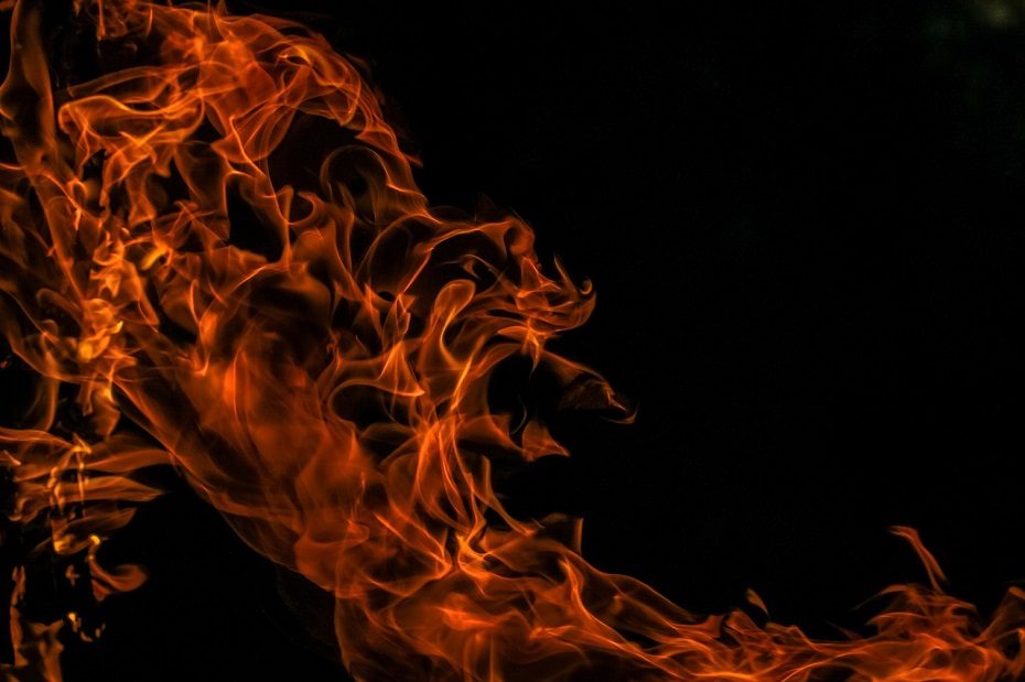 Šalčininkų rajone vyras nuo šildymo katilo ugnies pliūpsnio apdegė rankas ir koją